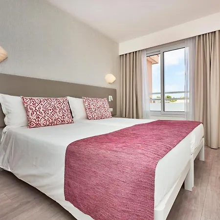 Insotel Cala Mandia