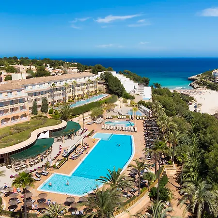 Ξενοδοχείο Insotel Cala Mandia 4*