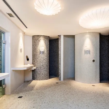 Ξενοδοχείο Insotel Cala Mandia 4*
