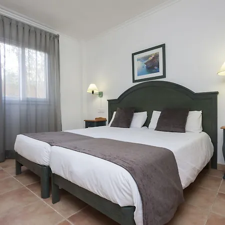 インソテル　カラ　マンディア　リゾート 4* Cala Mandia (Mallorca)